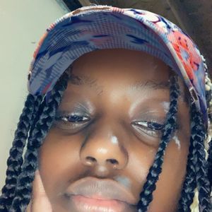 Meet your Posher, Kaylin